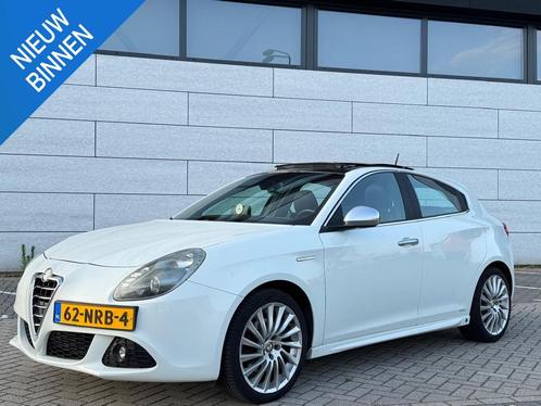 Alfa Romeo Giulietta 1.4 T Distinctive Dak/1ste eigen/NAP/De, Auto's, Alfa Romeo, Bedrijf, Te koop, Giulietta, ABS, Airbags, Airconditioning