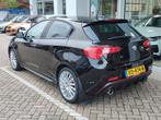 Alfa Romeo Giulietta 1.4 TURBO MULTIAIR SUPER SPORTIVO AUT., Auto's, Stof, 4 cilinders, Zwart, Origineel Nederlands