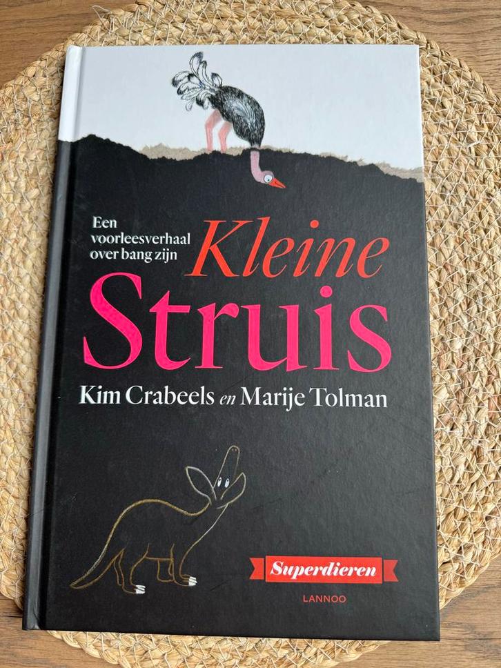 Kim Crabeels - Kleine struis, Boeken, Prentenboeken en Plaatjesalbums, Zo goed als nieuw, Prentenboek, Ophalen of Verzenden