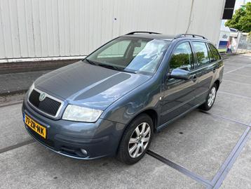 Skoda Fabia Combi 1.4-16V Spirit+ nieuwe apk airco beschikbaar voor biedingen