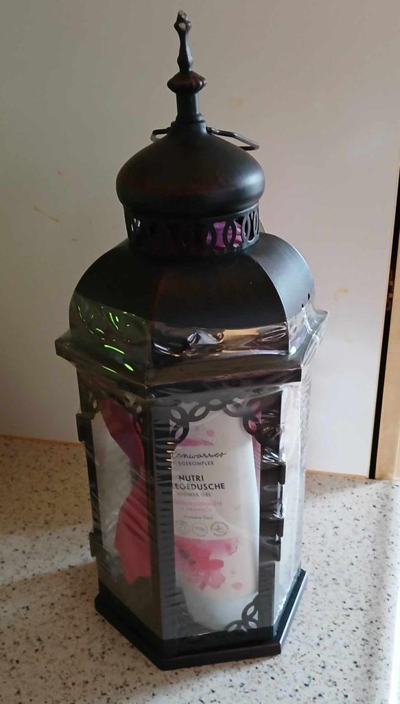 Windlicht( met douchegel, huidcreme, bodylotion ), Huis en Inrichting, Woonaccessoires | Overige, Nieuw, Ophalen