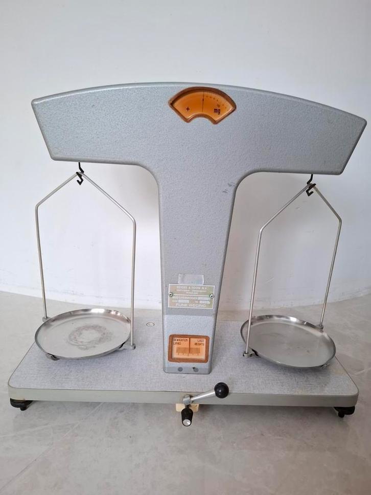 Vintage REYERS & ZOON apothekers weegschaal, functioneel, Antiek en Kunst, Antiek | Gereedschap en Instrumenten, Ophalen