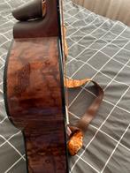 Guild OM260CE Deluxe  limited edition Vandaag Ophalen?, Ophalen, Zo goed als nieuw, Western- of Steelstringgitaar