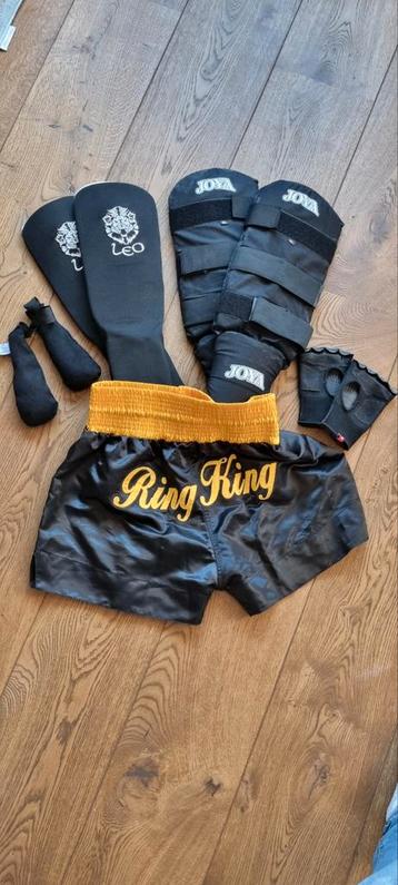 Kickboks Set Joya (XL) - Zo goed als nieuw! beschikbaar voor biedingen