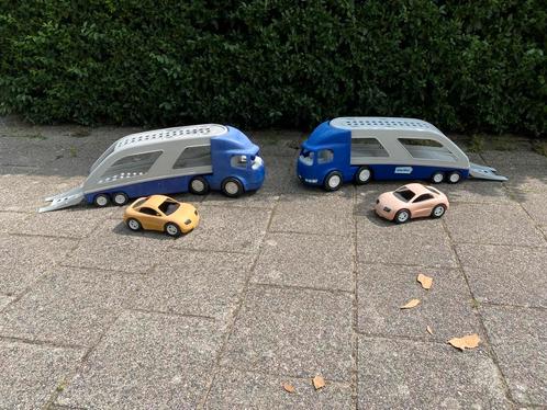 2 Little Tikes vrachtwagens, transporter + 2 losse autootjes, Kinderen en Baby's, Speelgoed | Speelgoedvoertuigen, Ophalen