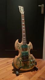 Custom glow in the dark gitaar, Muziek en Instrumenten, Snaarinstrumenten | Gitaren | Elektrisch, Overige merken, Hollow body