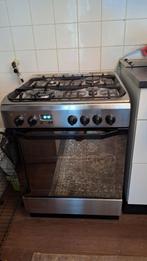 Indesit gasfornuis, Witgoed en Apparatuur, Ophalen, Gebruikt, 4 kookzones, Gas