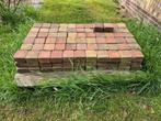 200 stuks, Ophalen, Zo goed als nieuw, Beton, Klinkers
