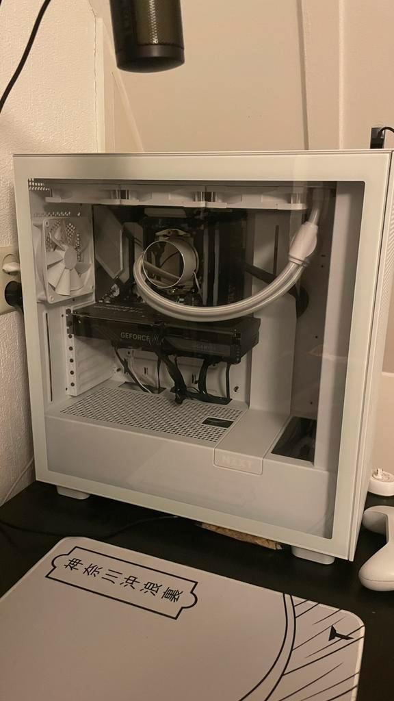 Game pc/ desktop, Spelcomputers en Games, Spelcomputers | Xbox One, Zo goed als nieuw, 500 GB, Zonder controller, Ophalen