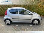 Peugeot 107 1.0i 12V XS Automaat I Airco, Auto's, Peugeot, Stof, Gebruikt, Zwart, 4 stoelen