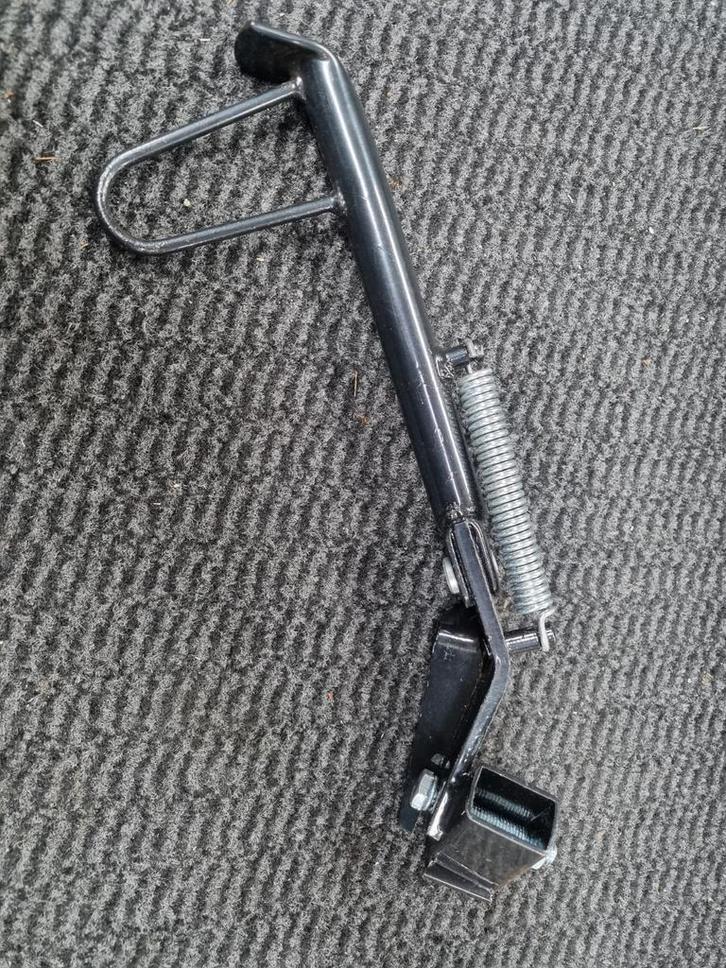 OPRUIMING ZIJSTANDAARD DIV. MERKEN SCOOTERS  !!!, Fietsen en Brommers, Brommeronderdelen | Scooters, Nieuw, Piaggio, Overige typen