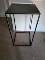 Metalen zuil zwart 50x50x95, Huis en Inrichting, Woonaccessoires | Zuilen en Pilaren, Ophalen of Verzenden, Zo goed als nieuw
