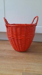 Vintage oranje/rood rieten stofmandje, Ophalen of Verzenden, Zo goed als nieuw, Riet