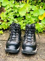 Goede waterproof Hi-Tec bergschoenen wandelschoenen mt 39, Sport en Fitness, Bergsport en Wandelen, Ophalen of Verzenden, Zo goed als nieuw