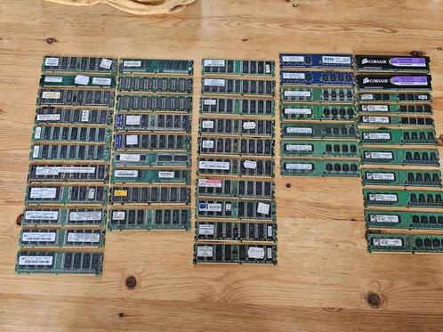 Grote partij ouderwets geheugen 45 modules SDRAM DDR & DDR2, Computers en Software, RAM geheugen, Gebruikt, Desktop, Overige soorten