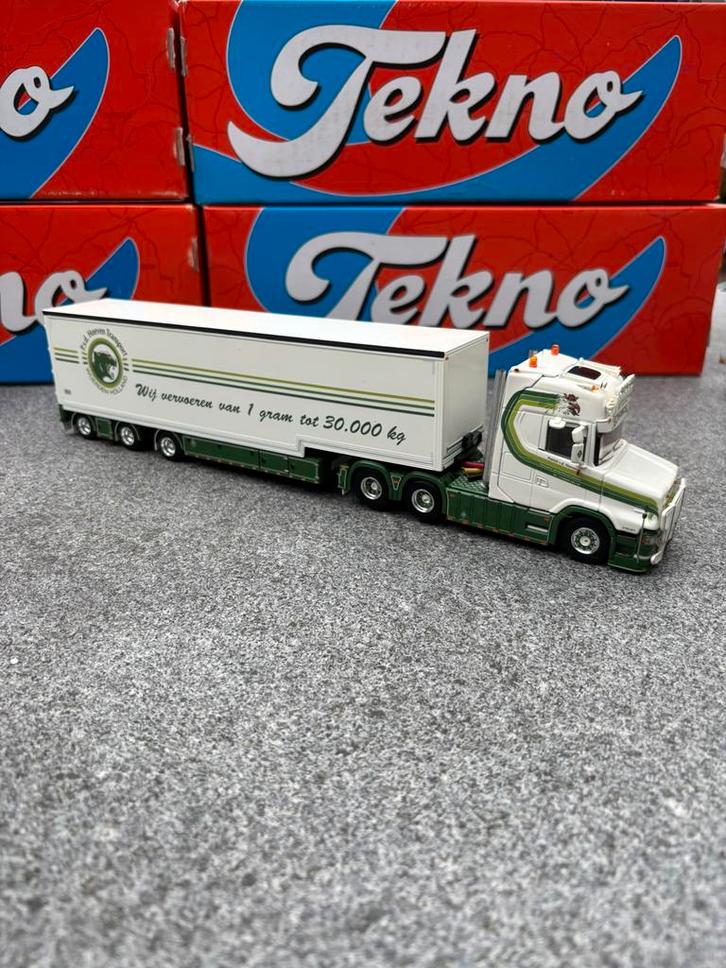 WSI Scania S520 Patrick van der Hoeven, Hobby en Vrije tijd, Modelauto's | 1:50, Zo goed als nieuw, Bus of Vrachtwagen, Tekno