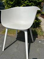 Moderne kuipstoel voor buiten. 4 stuks €25, Kunststof, Gebruikt, Ophalen