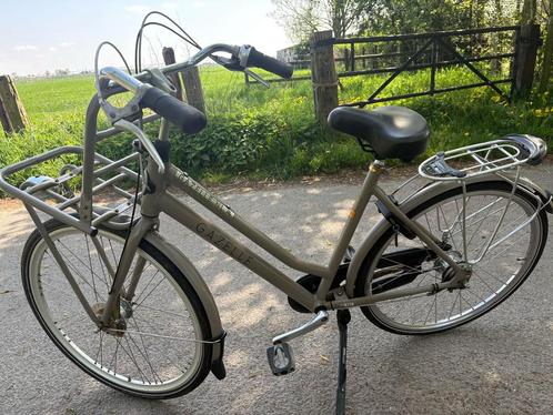 Super nette Damefiets Gazelle, Fietsen en Brommers, Fietsen | Dames | Damesfietsen, Zo goed als nieuw, Gazelle, Versnellingen