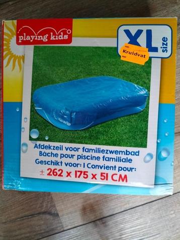Nieuw afdekzeil zwembad beschikbaar voor biedingen