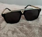 Mascotte zonnebril unisex NIEUW, Ophalen of Verzenden, Nieuw, Overige merken