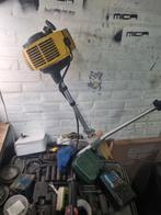 Mcculloch bosmaaier benzine, Ophalen of Verzenden, Zo goed als nieuw, 10 tot 30 cm, Benzine