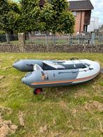 Opvouwbare rubberboot met harde bodem, Watersport en Boten, Rubberboten, Zo goed als nieuw, Benzine, Minder dan 70 pk, Ophalen