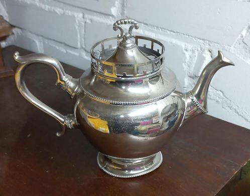 Antieke zilvertinnen theepot van Kurz & Co. in Tiel, Antiek en Kunst, Antiek | Servies los, Ophalen of Verzenden