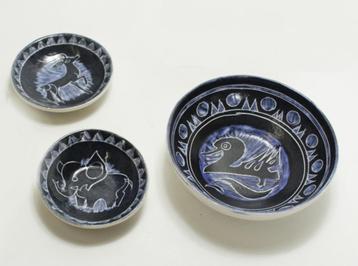 De Gats aardewerk (3x) beschikbaar voor biedingen