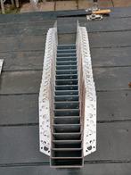 Balkdragers 21 stuks (ca. 21 x 8 x 8 cm), Doe-het-zelf en Verbouw, IJzerwaren en Bevestigingsmiddelen, Ophalen, Zo goed als nieuw