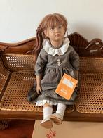 Sigikid verzamelpop met certificaat en doos, Verzamelen, Poppen, Ophalen of Verzenden, Pop