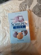 Schelpengids. Tirion handboek zee oceaan slakken weekdieren, Boeken, Natuur, Ophalen of Verzenden, Zo goed als nieuw, Tirion, Overige onderwerpen