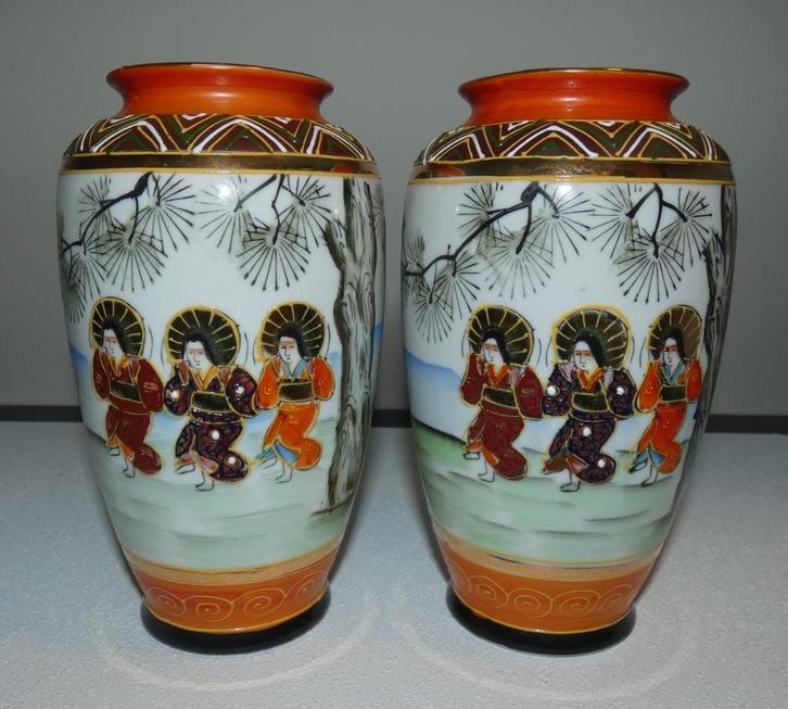 2x porcelein Satsuma Japanse vaasjes [1676], Antiek en Kunst, Antiek | Woonaccessoires, Ophalen