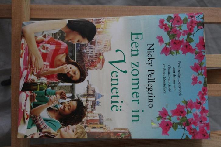 Een zomer in Venetie -  Nicky Pellegrino, Boeken, Romans, Zo goed als nieuw, Ophalen