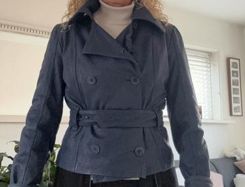 Blauwe leren korte dames jas maat 38/40 beschikbaar voor biedingen