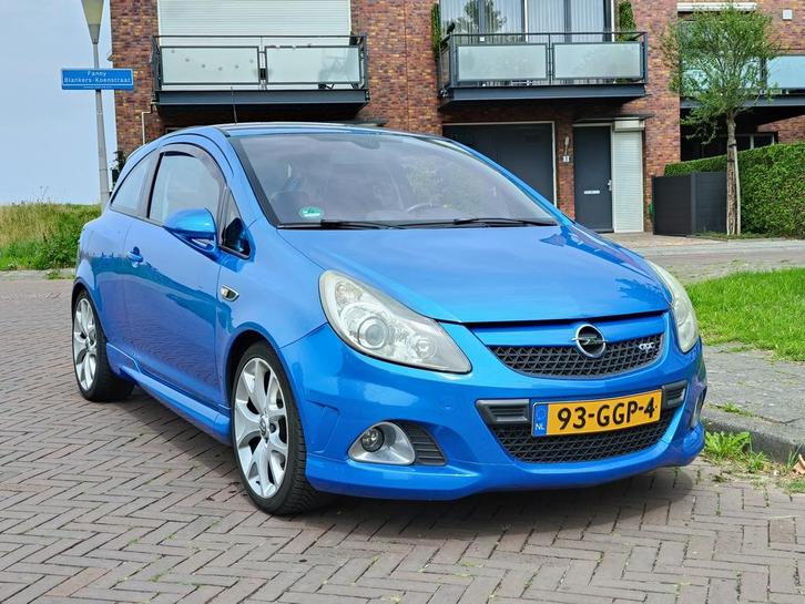 Opel Corsa D OPC NAP, volledig onderhouden!, Auto's, Opel, Particulier, Corsa, Adaptieve lichten, Airconditioning, Bluetooth, Bochtverlichting