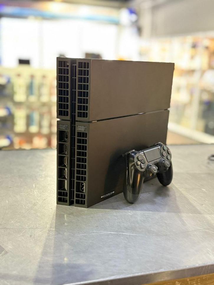 Playstation 4 1TB met 1 controller | ZGAN € 149,99, Spelcomputers en Games, Games | Sony PlayStation 4, Zo goed als nieuw, Avontuur en Actie