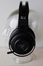 Razer Nari Essential Draadloze Gaming Headset (BT), Gebruikt, Ophalen of Verzenden, Draadloos, Over-ear
