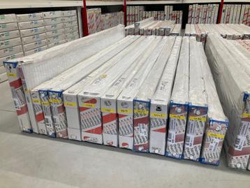 Nieuwe radiatoren 400 en 600 hoog x 3000 breed type 21 en 22 beschikbaar voor biedingen