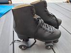 RC1 CLASSIC ROLLERSKATES ZWART MAAT 42, Sport en Fitness, Ophalen of Verzenden, Gebruikt, Overige merken