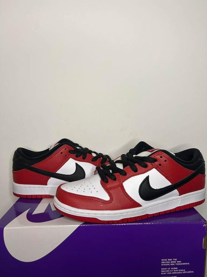 Nike SB Dunk Low Pro J-Pack Chicago – EU 41 – DS, Kleding | Heren, Schoenen, Nieuw, Sneakers of Gympen, Overige kleuren, Ophalen of Verzenden