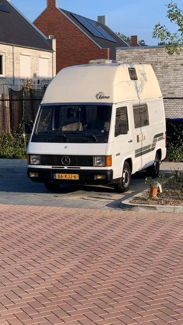 Camper Mercedes Benz zoekt avontuur  beschikbaar voor biedingen