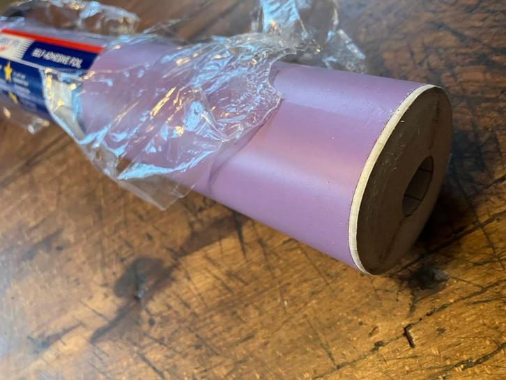 Zelfklevende Folie Violet/Lila - 45cm x 10m, Doe-het-zelf en Verbouw, Verf, Beits en Lak, Nieuw, Paars, Ophalen of Verzenden