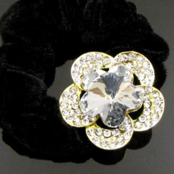 Mooi scrunchie haarelastiek met Swarovski elementen nr. 1 beschikbaar voor biedingen