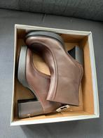 Laarzen nieuw, Bruin, Boots, Ophalen of Verzenden, Zo goed als nieuw