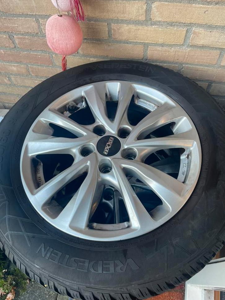 4 winterbanden met lichtmetalen oxxo velgen, Auto-onderdelen, Banden en Velgen, Banden en Velgen, Winterbanden, 16 inch, 205 mm