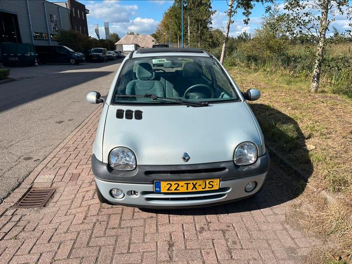 Renault Twingo 1.2 55KW AUT 2007 Grijs, Auto's, Renault, Particulier, Twingo, Airconditioning, Alarm, Centrale vergrendeling, Climate control