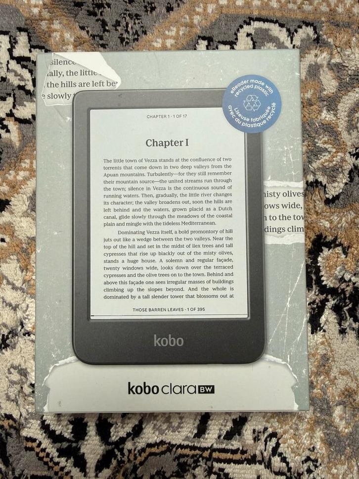 Rakuten Kobo Clara BW NOG NIEUW IN DOOS, Computers en Software, E-readers, Nieuw, Bluetooth, Touchscreen, Ophalen