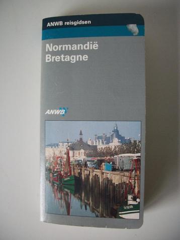 8x ANWB Reisgidsen Normandië Bretagne enz - zgan - per stuk