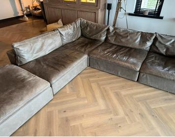 Exclusieve buffelleren (elementen) hoekbank. beschikbaar voor biedingen