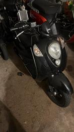 Sym mio 65cc tekoop in onderdelen, Zo goed als nieuw, Benzine, Ophalen, Mio